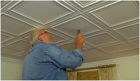 Как и чем можно покрасить потолочную плитку