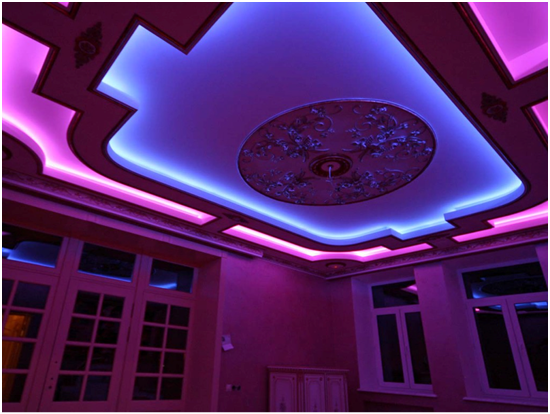 Натяжной потолок с подсветкой (светильниками) - 7 фото
