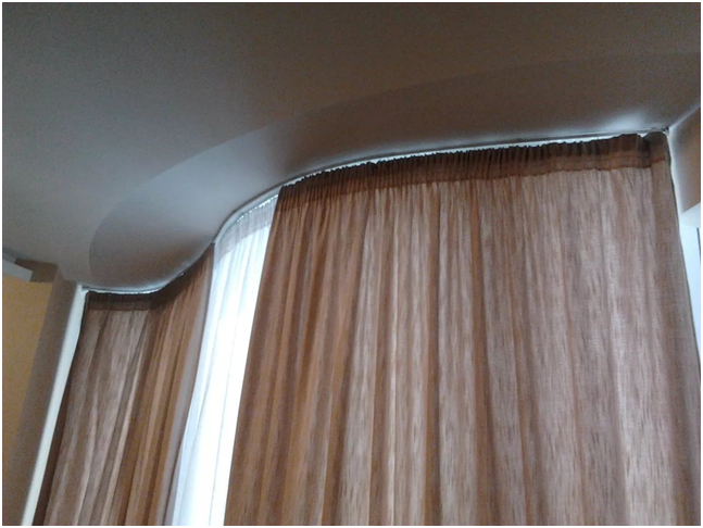 Алюминиевые потолочные карнизы для штор (9 фото)